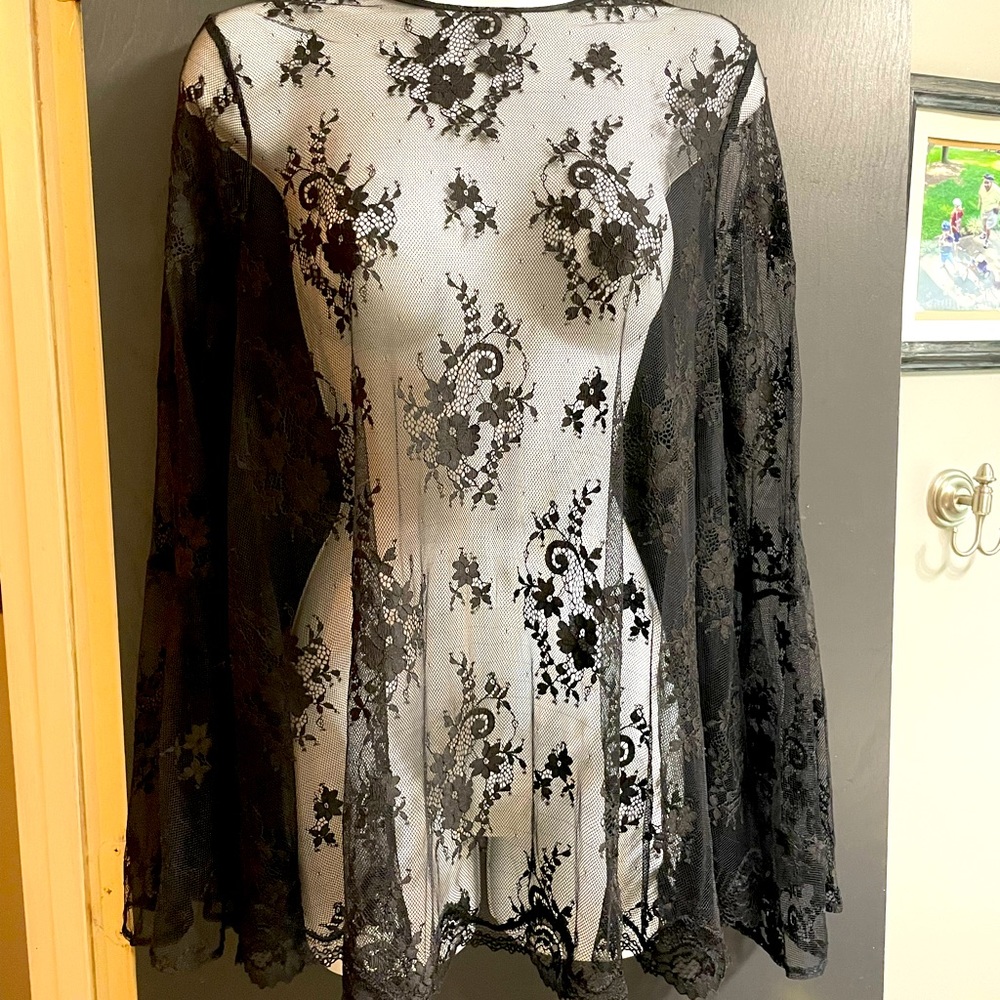 Nice overlay top or